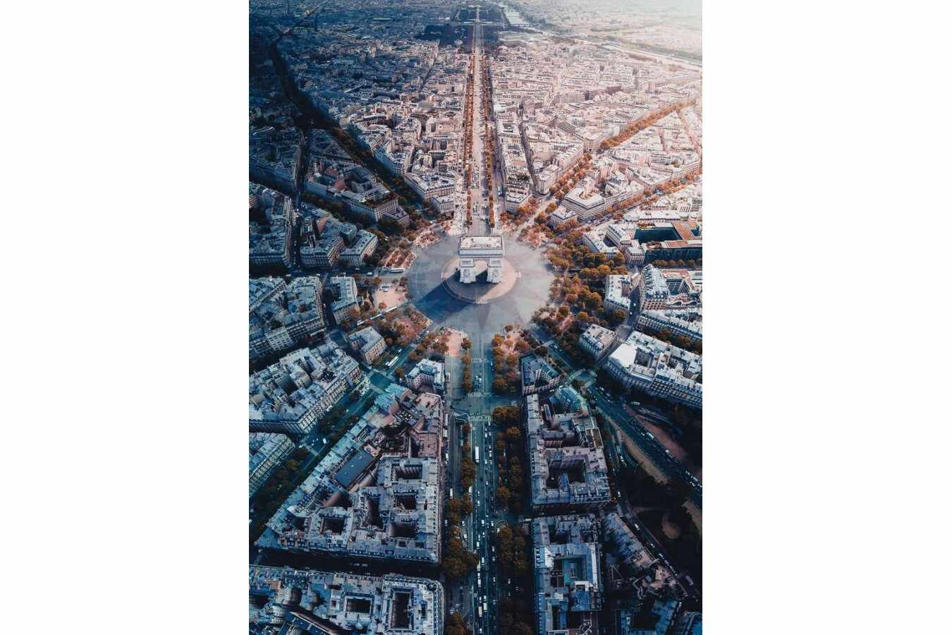 Puzzle Ravensburger - Paris seen from above, 1.000 piese (15990)