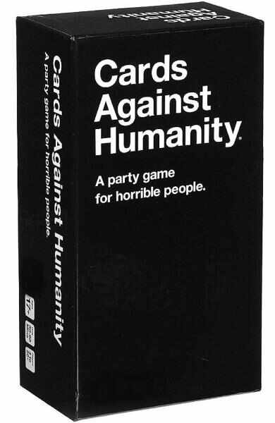 Joc pentru adulti: Cards Against Humanity